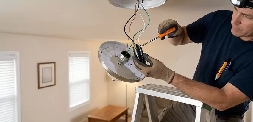 Outdoor and Landscape Light Socket Replacement in Hartselle